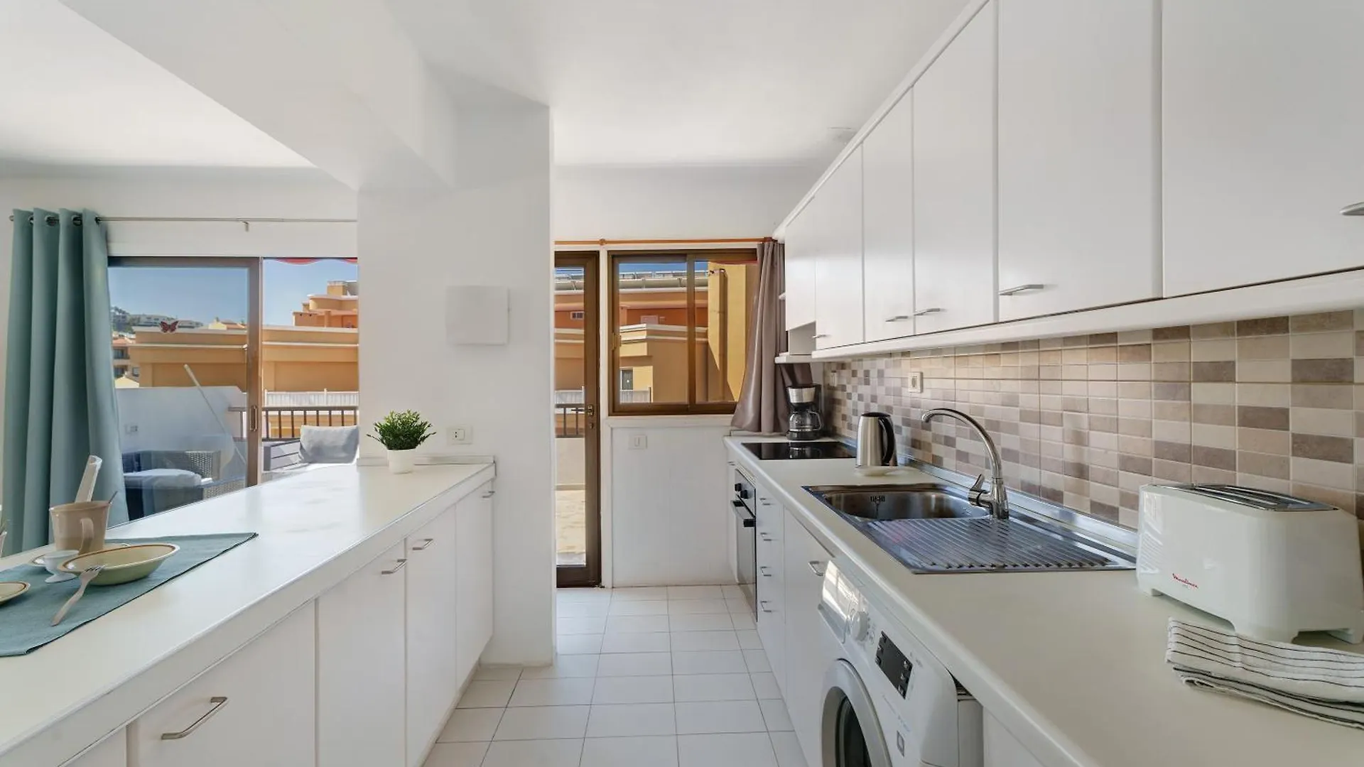 펜션 3 Bedrooms With Views 아데제 스페인